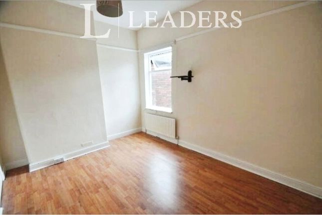 Room 1, 16, Mellard Street, Staffordshire photo 4
