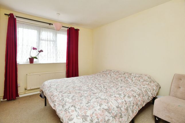 Flat for sale in Barne Close, Plymouth