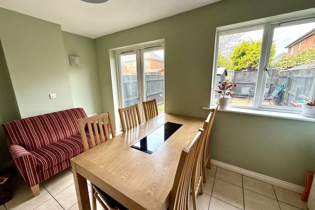 4, Groom Terrace, Hartlepool photo 4