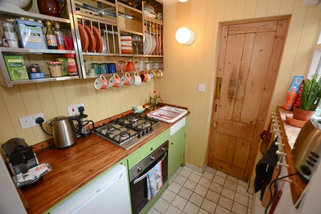 19 Frederick Gardens, Brighton photo 5