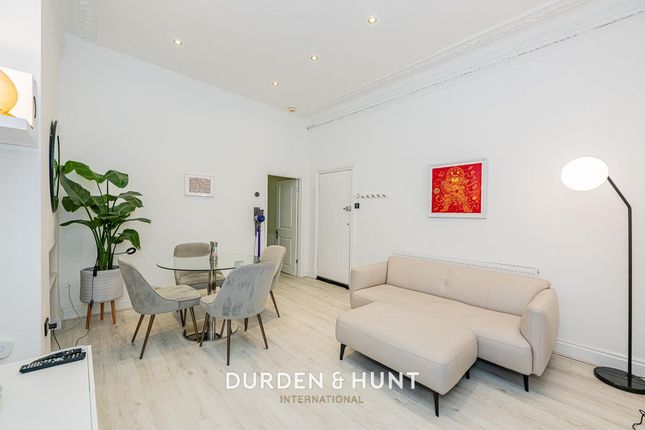 Flat 4, 15 Hermon Hill, London photo 2