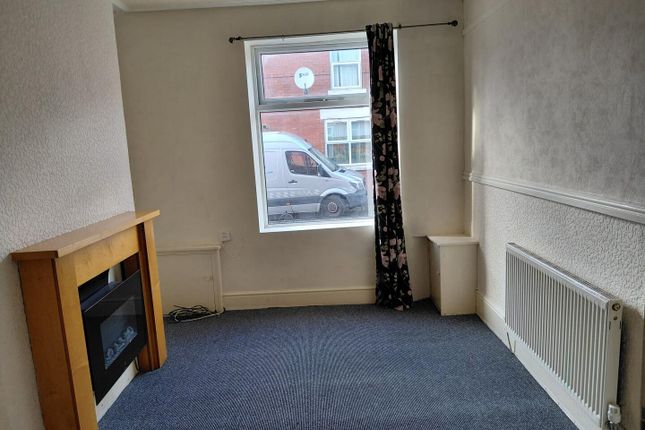 26, Hamnett Street, Manchester photo 2