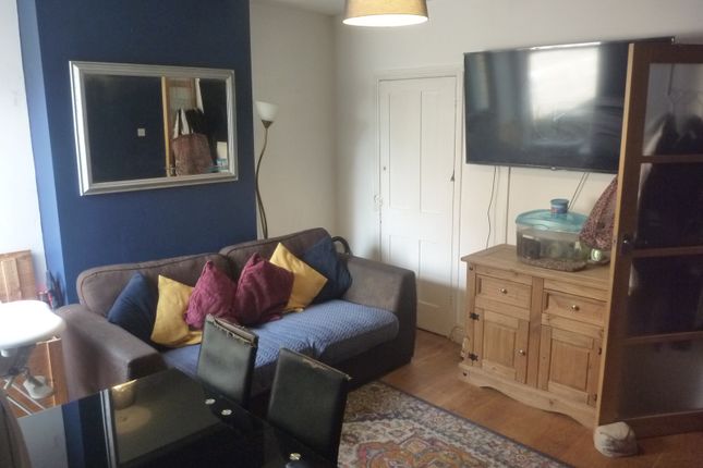 23, Pervin Road, Portsmouth photo 4