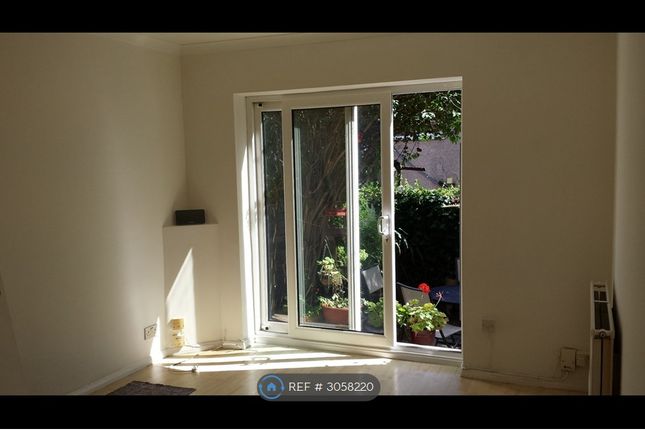 Gregory Court, Dale Road, Purley photo 2