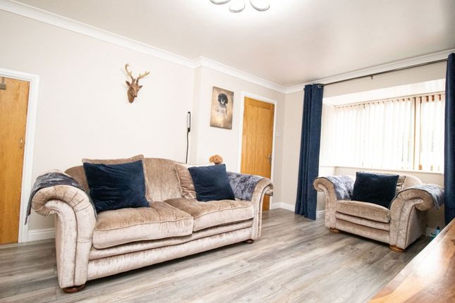 3, Field Lane, Barnsley photo 4