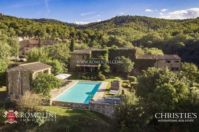 Thumbnail Villa for sale in Bucine, Tuscany, Italy