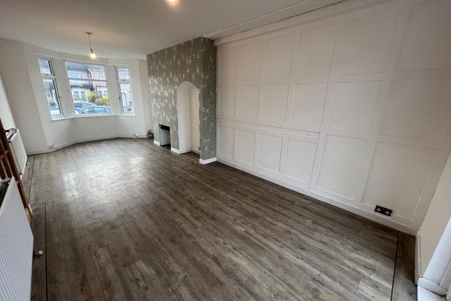 180, Coventry photo 5