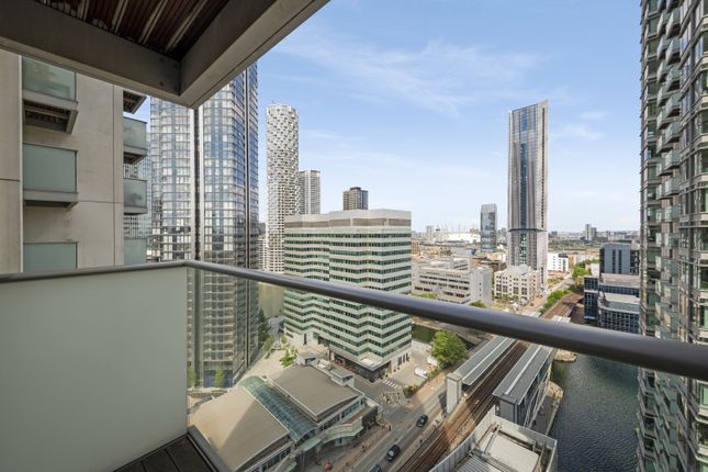 Flat for sale in West Tower, Pan Peninsula, Canary Wharf