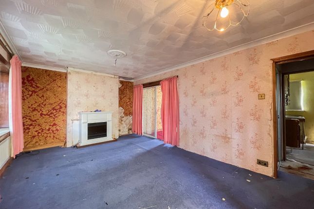 9, Snelling Avenue, Gravesend photo 2