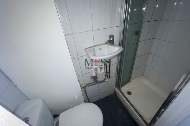 82, Clarence Street, Southall photo 5