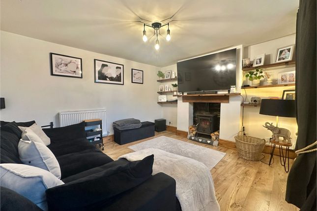 5 Meendhurst Road, Cinderford photo 3