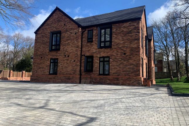 2-bed flat on Apartment 1, Vicarage Walk, Ormskirk, £1,395/mo