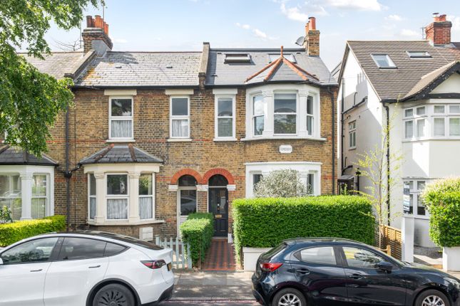 44, Hamilton Road, London photo 2