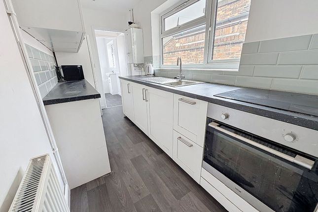 27 Darnley Street, Stoke-on-Trent photo 5