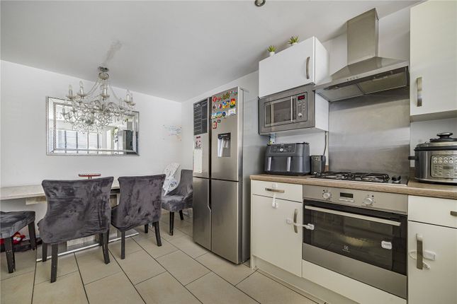28, Discovery Drive, Kent photo 4