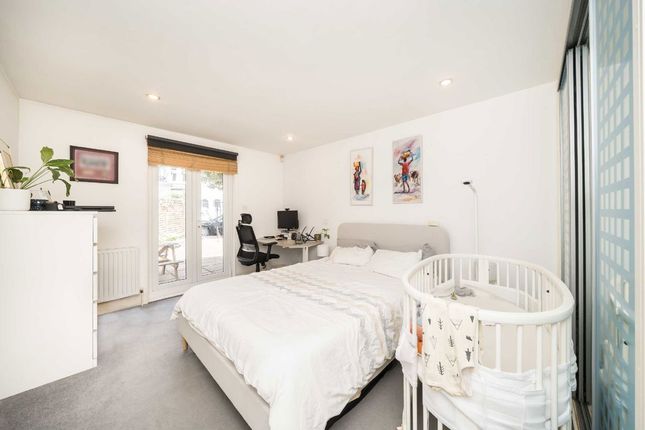 19A, Cargill Road, London photo 5