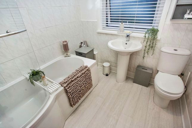 End terrace house for sale in Waterloo Road, Gosport