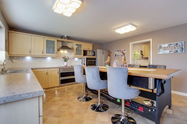 10 Kenzie Drive, Spalding photo 3
