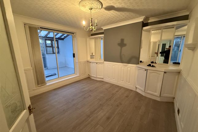 3-bed house on 36, Nottingham Road, Nottingham, £1,200/mo