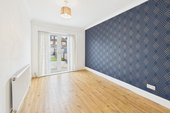 48 Loyd Street, Hull photo 3