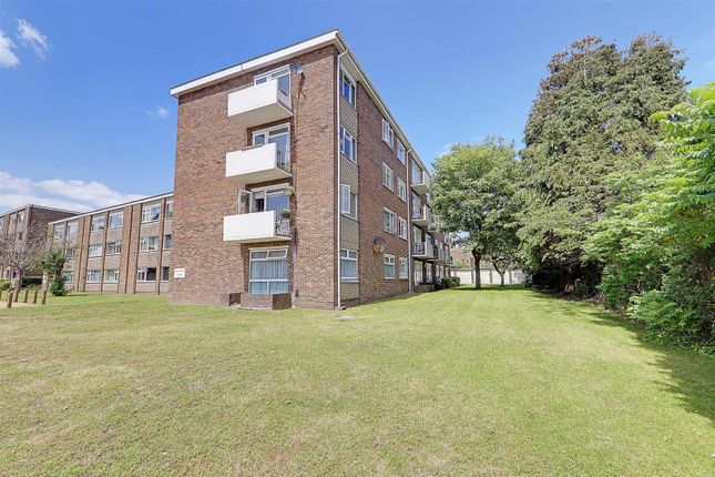 1 bed flat for sale in Ashington Court, Broadwater Street East, Worthing BN14
