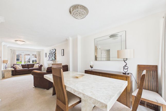 16 Yorkwood, Hebburn photo 3