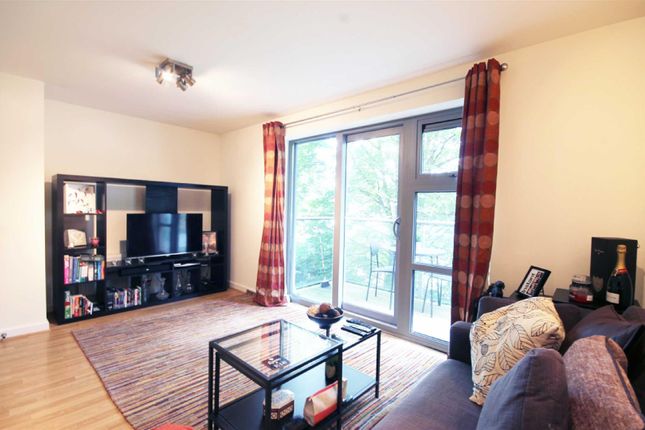 Flat to rent in Jubilee Court, Queen Mary Avenue, South Woodford