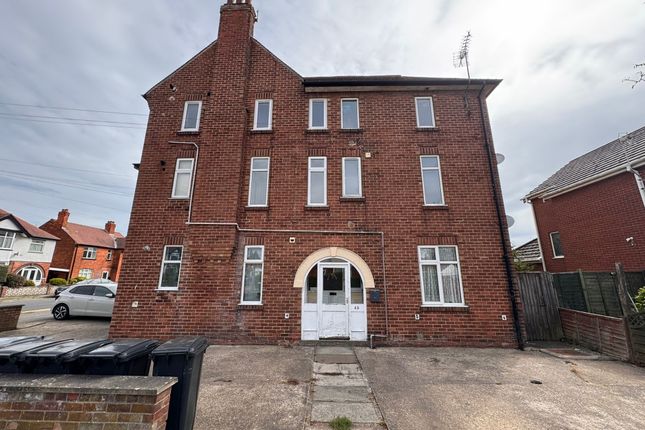 2-bed flat on Flat 6, 43, Beresford Avenue, Skegness, £85,000