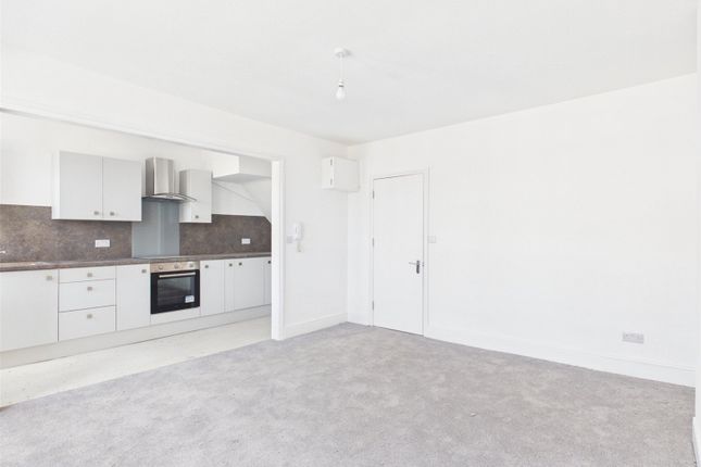 4, 22, Walpole Terrace, Brighton photo 2