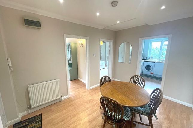 29, Parkside, Potters Bar photo 5
