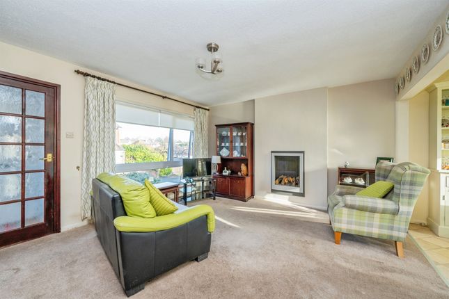 5, Hillside Road, Derby photo 4