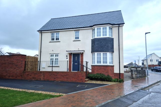 Thumbnail Semi-detached house to rent in Reden Road, Bude