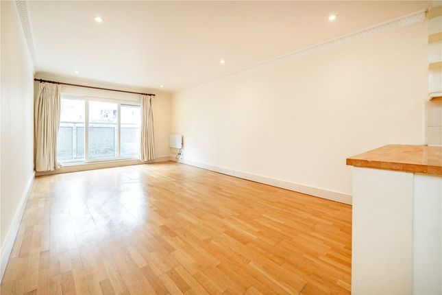 Flat to rent in The Baynards, 29 Hereford Road, London