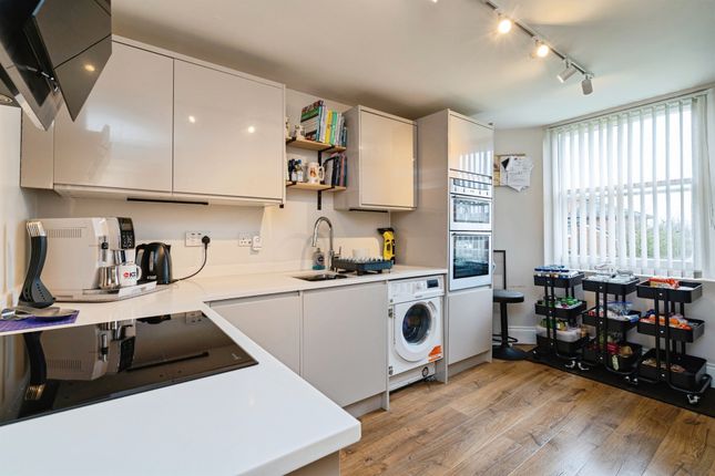 28, Hillcrest Court, Diss photo 2