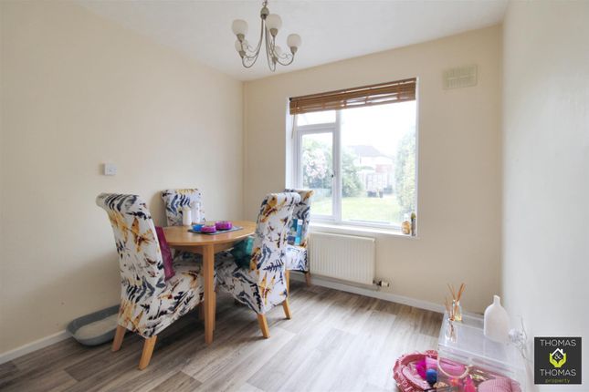 8, Oakleaze, Gloucester photo 5