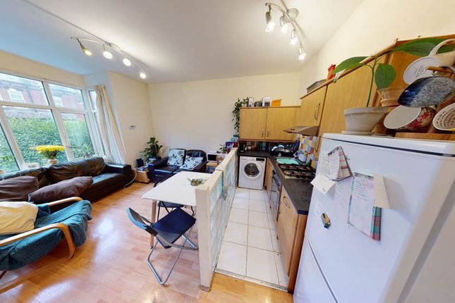 Thumbnail Terraced house to rent in Lumley Walk, Leeds