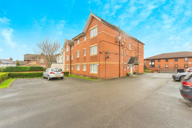 Flat for sale in Clifton Road, Tranmere, Birkenhead
