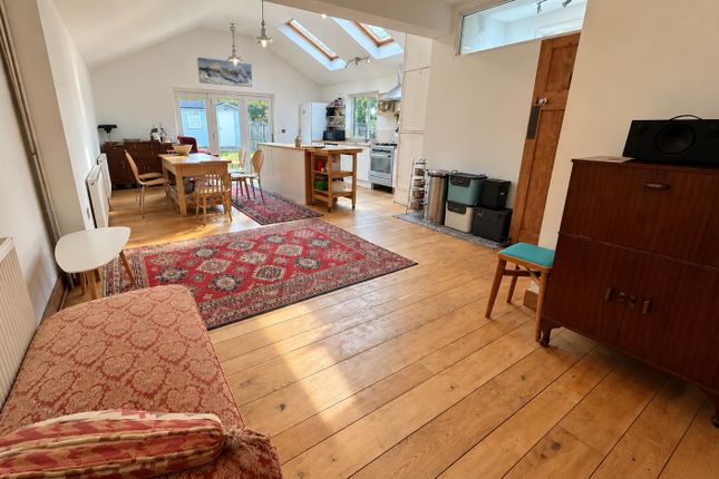 14, St. Marys Road, Frinton-on-Sea photo 2