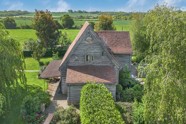 Caspian, Valley Farm Barns,, Cumnor Road, Oxford photo 3