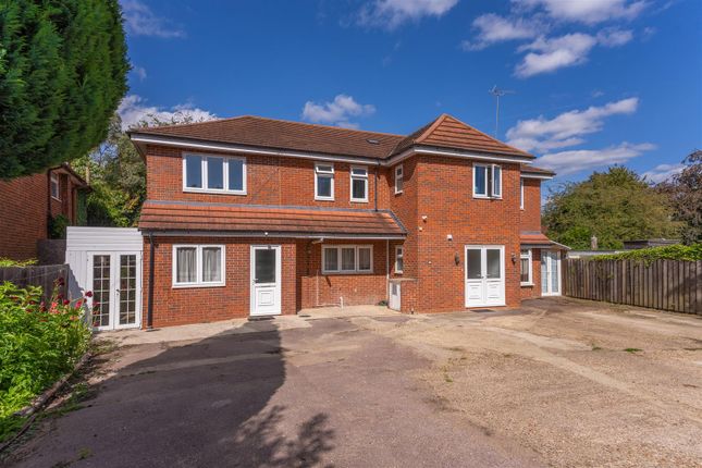 Thumbnail Detached house for sale in Marlow Road, High Wycombe