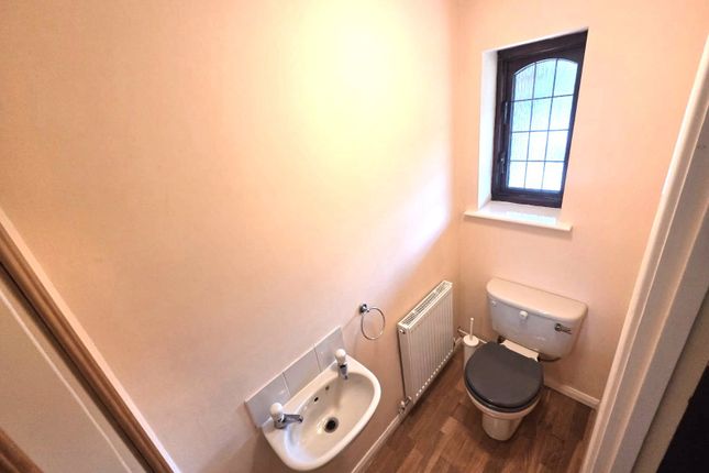 10, Acorn Bank, Nottingham photo 5