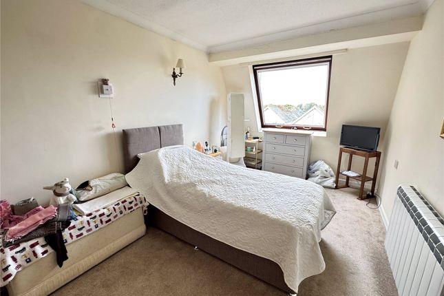 25, Homemill House, New Milton photo 4