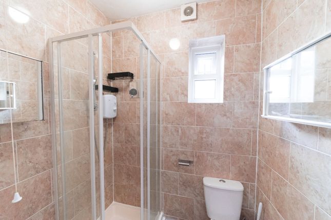 84, Bonner Road, London photo 4