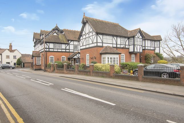 Flat for sale in Ongar Road, Abridge