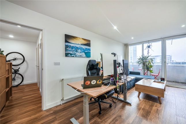 Flat 24, 1, Ward Road, London photo 4