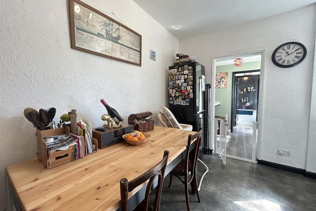 15, Khartoum Road, Weymouth photo 4