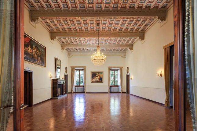 Ch&acirc;teau for sale in Castle In Tuscany, Reggello, Florence, Tuscany, Italy