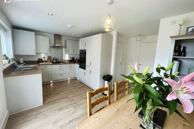 60, Baskerville Drive, Worcester photo 4