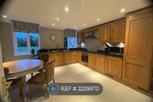 Astwick Manor Coopers Green Lane, Hatfield photo 5
