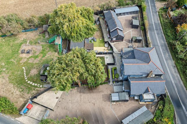 The Coach House, St. Leonards Road, Nazeing photo 4